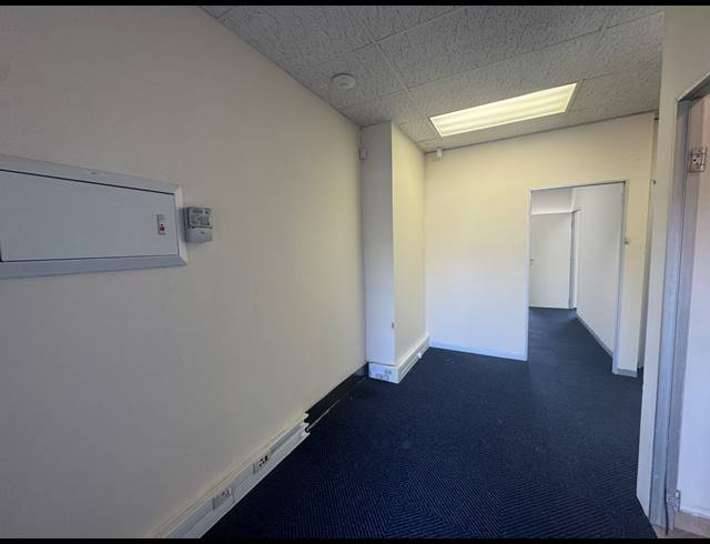 42M² OFFICE FOR SALE IN UMHLANGA CENTRAL